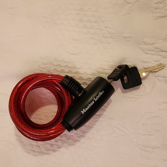 Red Cable Lock - Picture 1 of 3